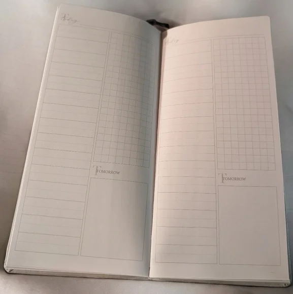 Print Pression B6 Travelers Hardbound Notebooks Planner Dot Grid - Picture 2 of 3